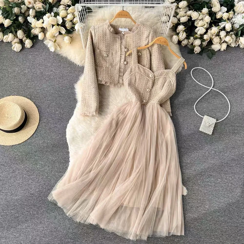 Autumn and winter Xiaoxiangfeng celebrity high-end suit women's short cardigan jacket + suspender mesh dress two-piece set (S099