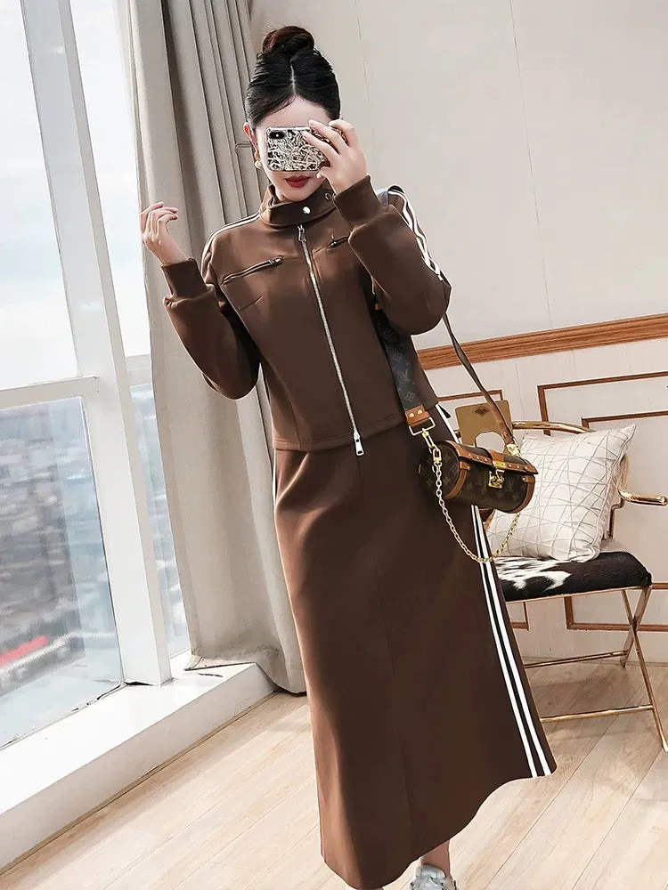 Cool and Relaxing Wear Suit Women's 2024 New Autumn and Winter Clothes Jacket Skirt Two-piece Sweater Suit