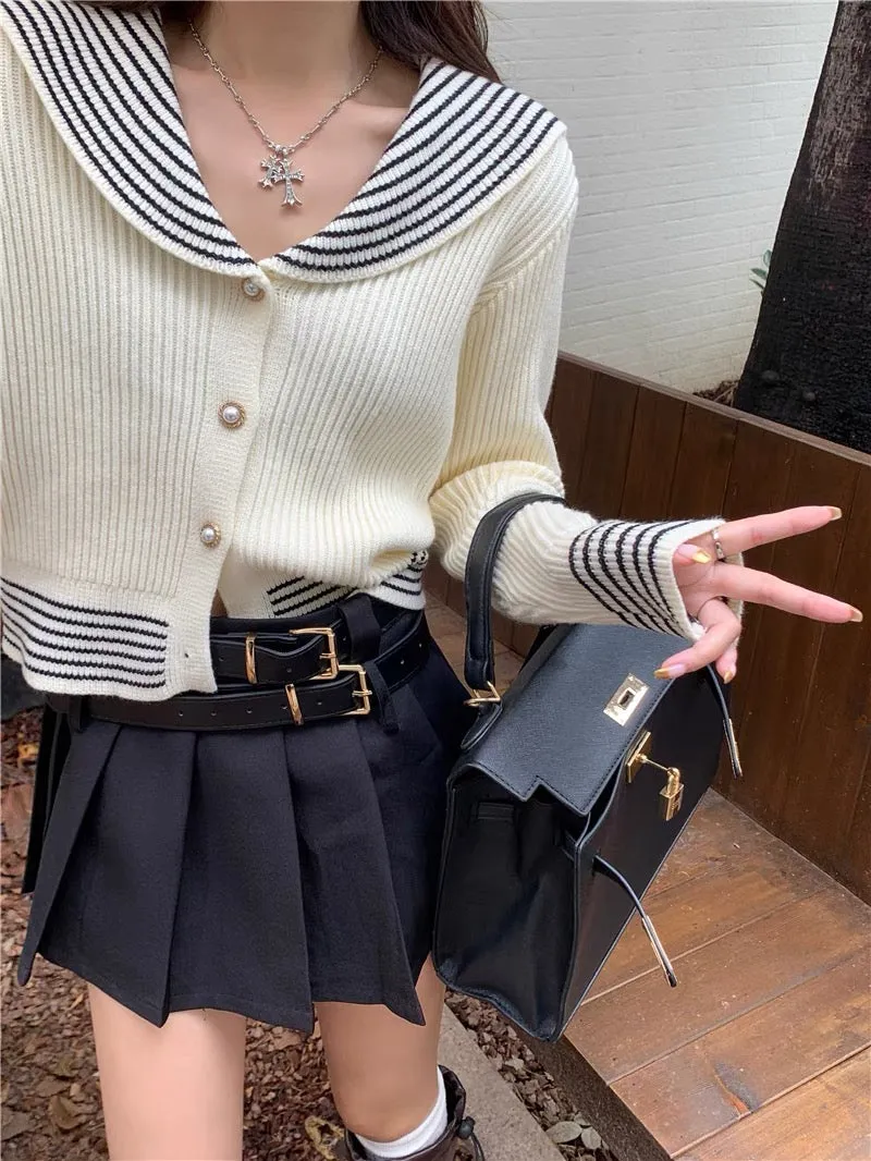 Design niche knitted cardigan jacket for women autumn and winter 2023 new striped navy collar short long-sleeved top trendy A223