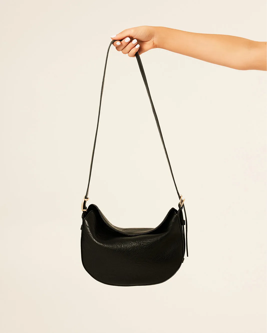 ESTELLA SHOULDER BAG - BLACK