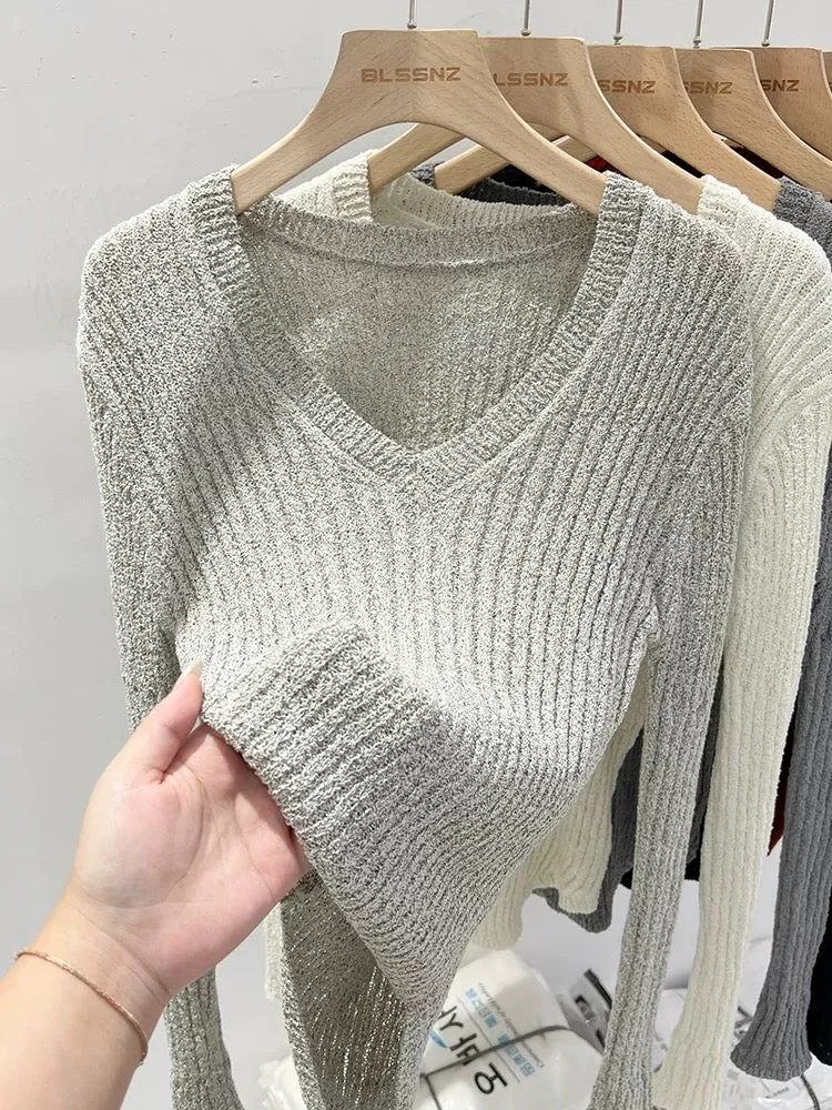 European v-neck knitted bottoming shirt for women, spring 2024 new design, slim and slightly see-through sweater top, trendy