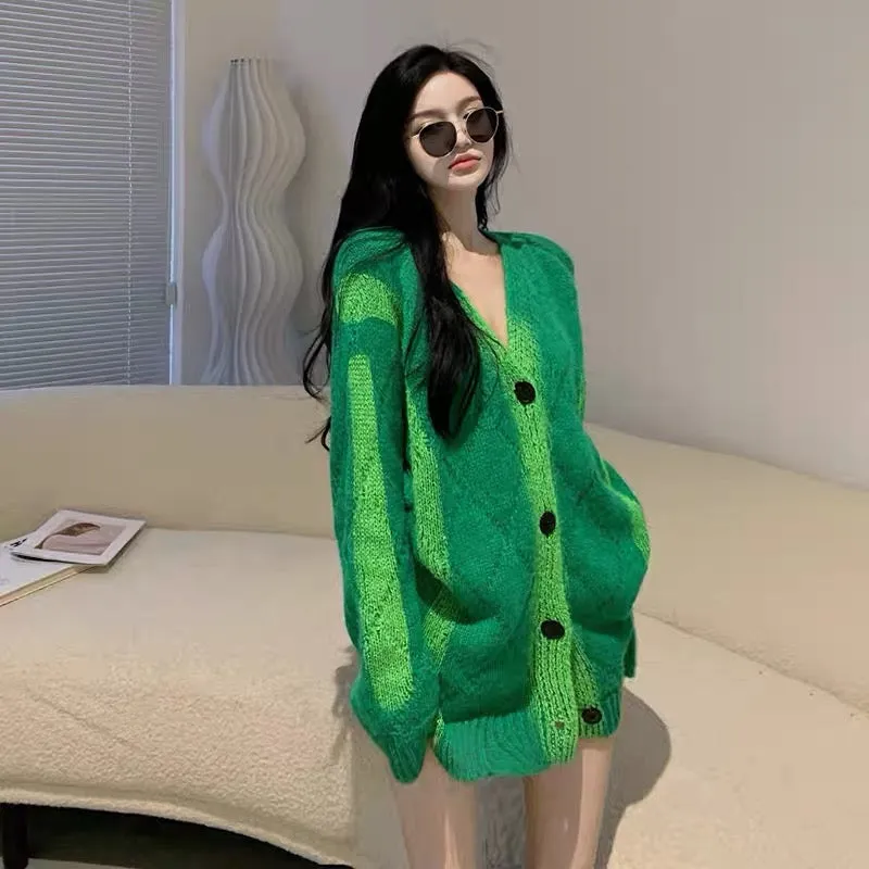 Green tie-dye niche sweater for women 2023 new lazy style single-breasted V-neck loose large size cardigan sweater T3446