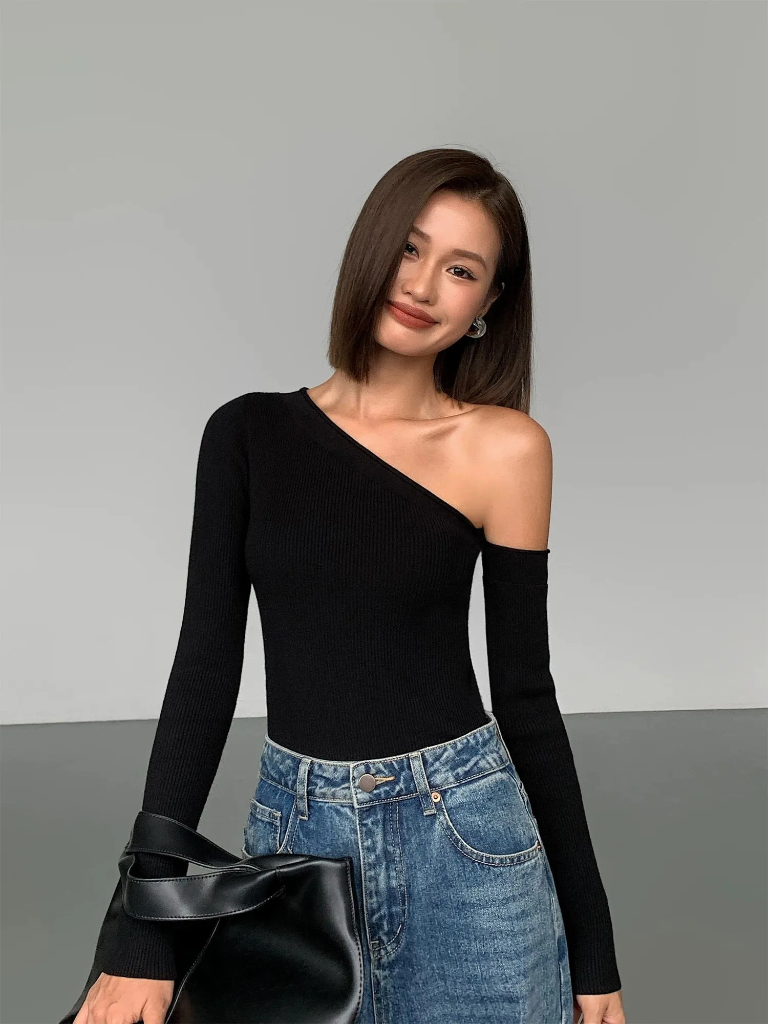 ousph red knitted off-shoulder sweater for women autumn Korean version niche slim design hot girl off-the-shoulder top