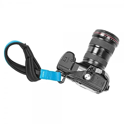 Pacsafe Carrysafe 50 GII Anti theft DSLR camera wrist strap  