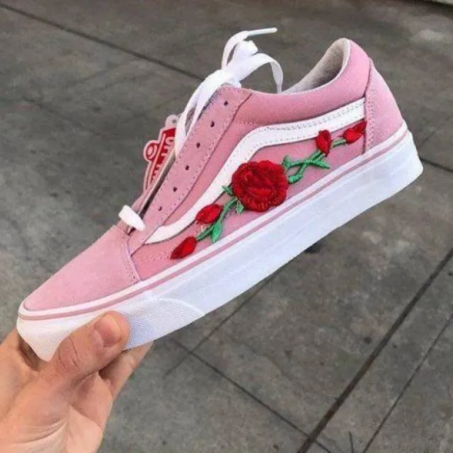 Pink old skool vans red rose patch floral women/girls