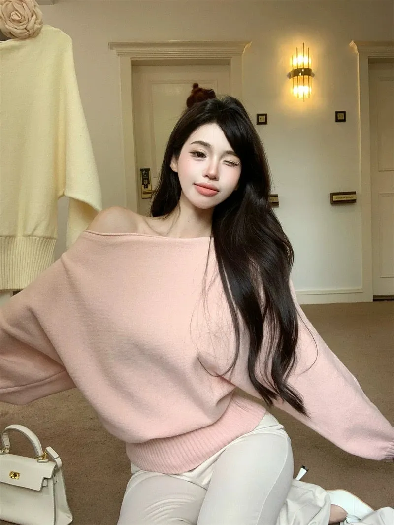 Pink one-shoulder bat-sleeve sweater for women in autumn and winter long-sleeved off-shoulder sweater loose lazy style off-the-s