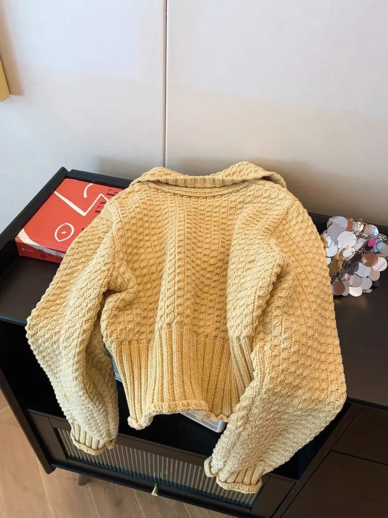 Retro distressed large lapel yellow knitted jacket for women autumn 2023 new style slim short sweater cardigan