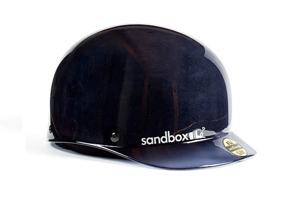 Sandbox Classic Low Pro Helmet 2012 -Smokey