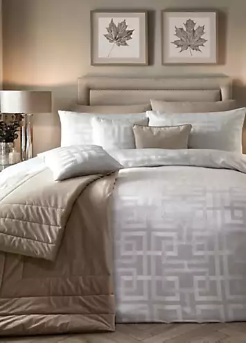 Soiree Bardon Duvet Cover Set - Ivory | Kaleidoscope