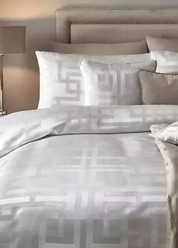 Soiree Bardon Duvet Cover Set - Ivory | Kaleidoscope