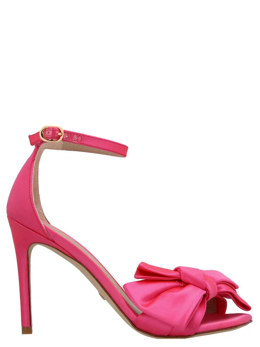 Stuart Weitzman    Stuart Weitzman 'Nudistcurver Loveknot' Sandals