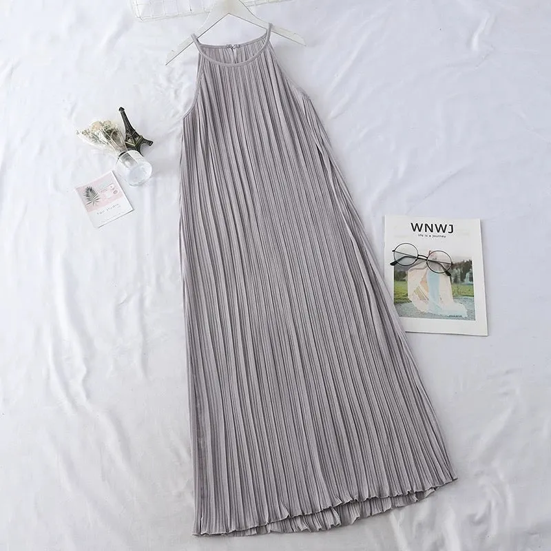 Temperament sleeveless halter neck tank top women's summer new style backless long pleated holiday dress long skirt trendy