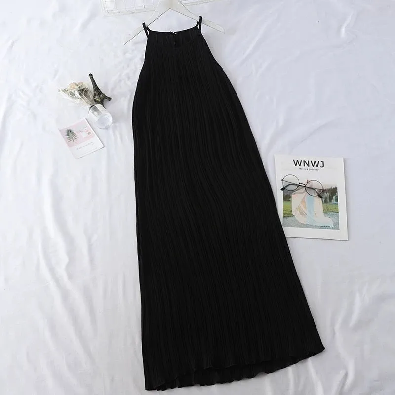 Temperament sleeveless halter neck tank top women's summer new style backless long pleated holiday dress long skirt trendy