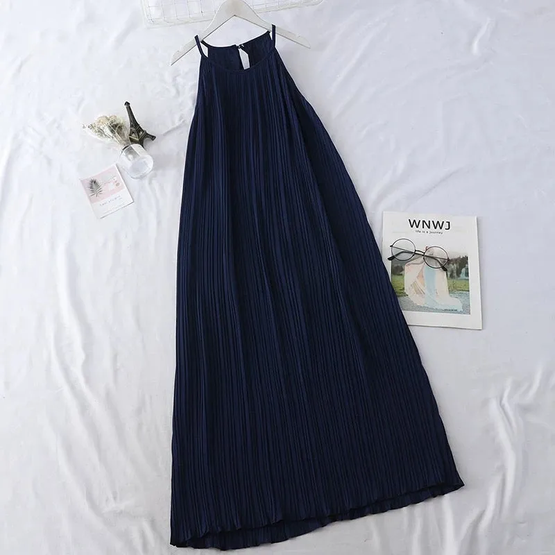 Temperament sleeveless halter neck tank top women's summer new style backless long pleated holiday dress long skirt trendy