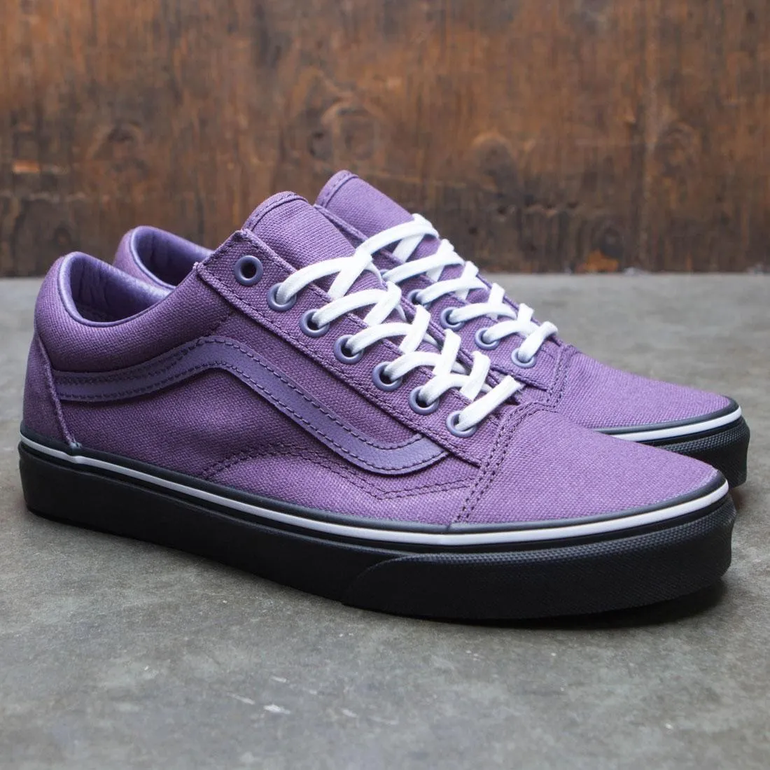 Vans Men Old Skool - Black Outsole (purple / grape / black)