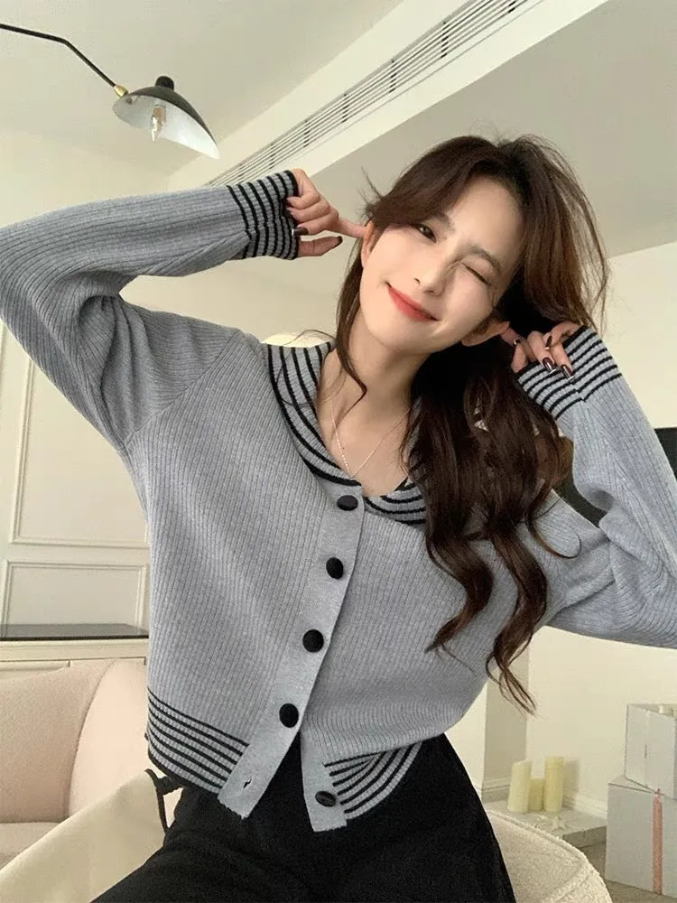 Yang Paopao Apricot College Style Knitted Cardigan Women's 2023 Spring New Loose Korean Style Versatile Sweater Top